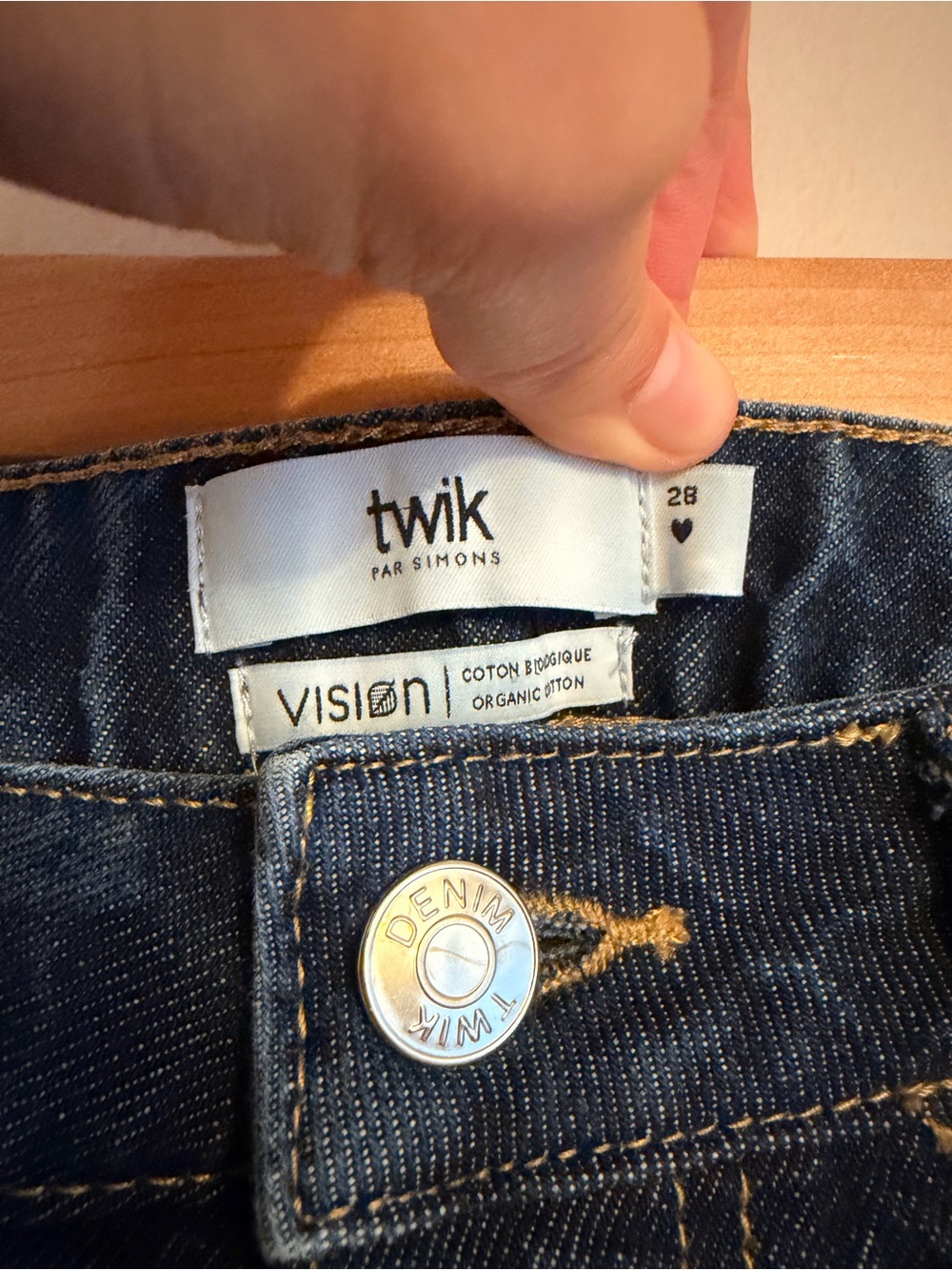 TWIK Wide Leg Dark Blue Women’s Jeans (28) - Picture 2 of 5